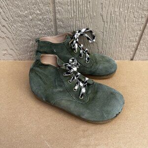 Misha & Puff Green Lace Up Boots Shoes Size 28  US 11 **Flaw** Play Condition